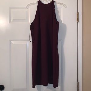 Burgundy dress with scallop detail